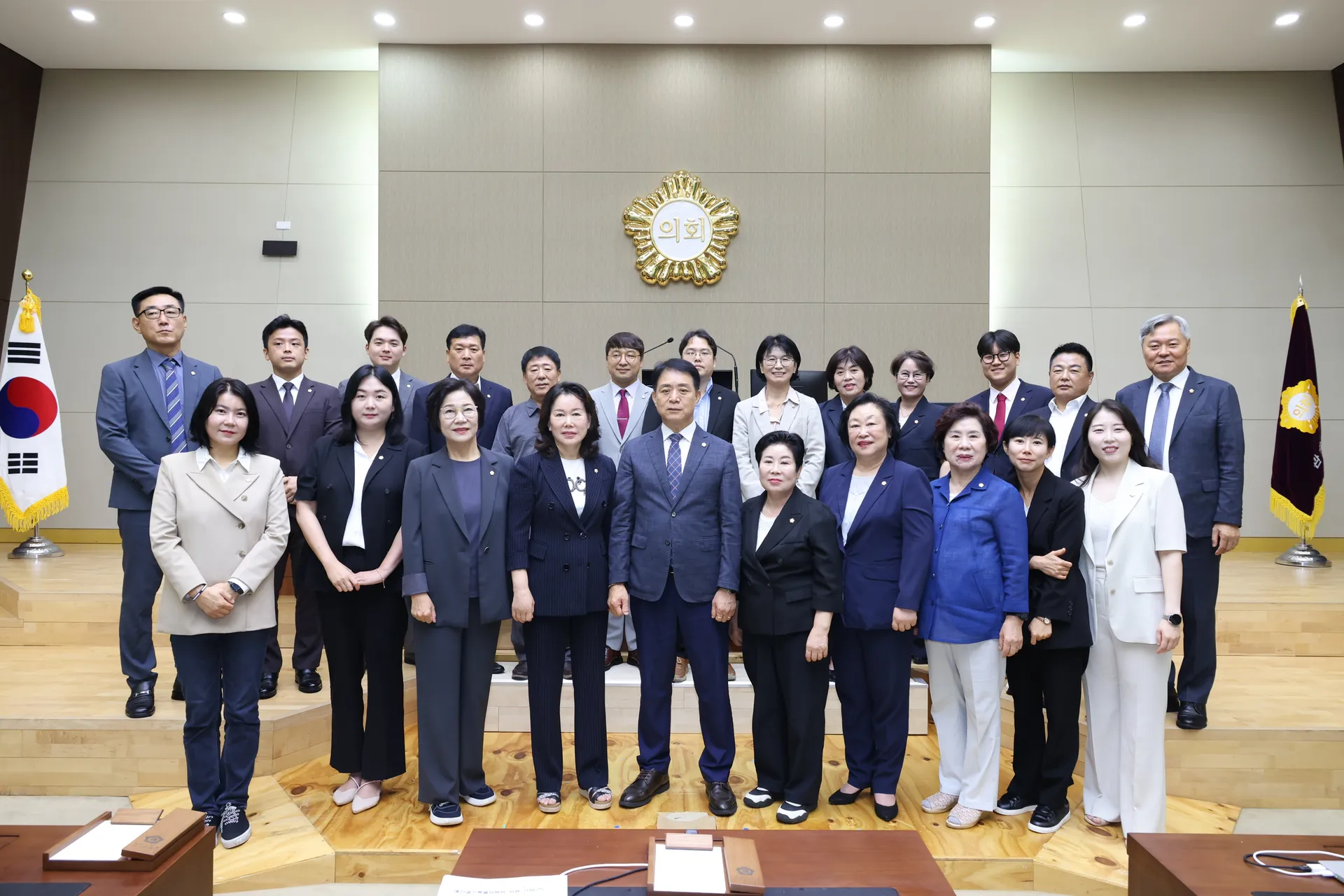 제10대 관악구의회 의원 촬영 관악구의회 공식 사진 1
